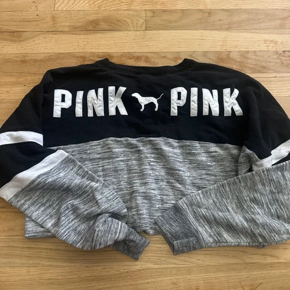 Oversized Pink sweater - Picture 2 of 2